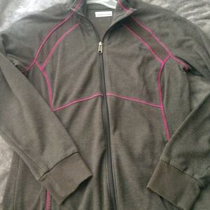 Ladies zip up sweatshirt gray size large